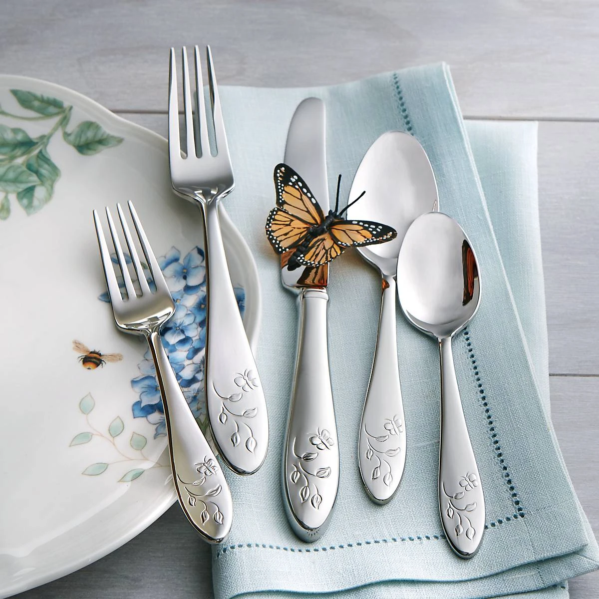 Lenox Butterfly Meadow 5-Piece Place Setting - Image 2