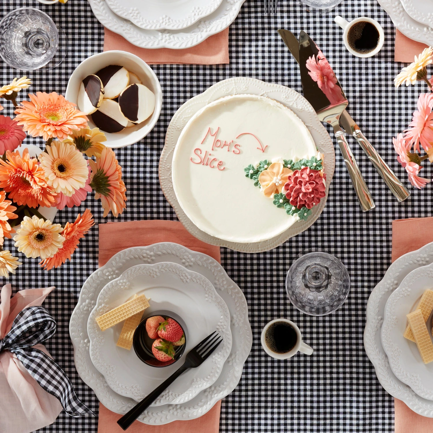 Lenox Chelse Muse Floral 12-Piece Dinnerware Set - Image 4