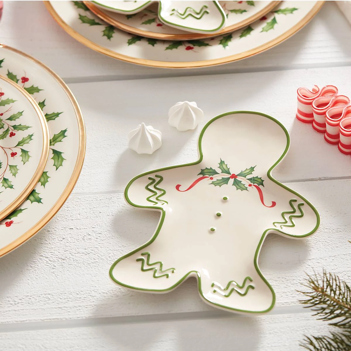 Lenox Holiday Gingerbread Man Accent Plate - Image 3