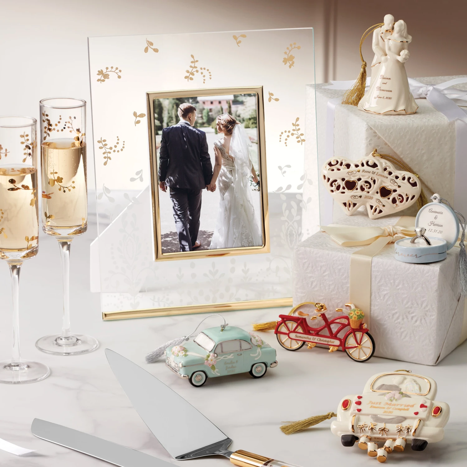 Lenox Opal Innocence Flourish Glass Picture Frame - Image 2