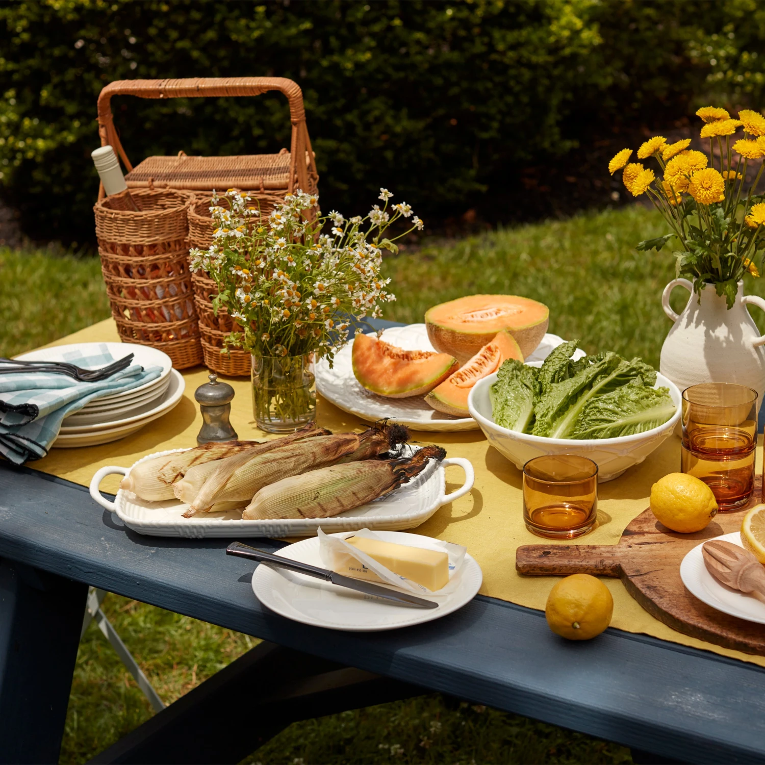 Lenox Profile White Porcelain 4-Piece Dinner Plate Set - Image 2