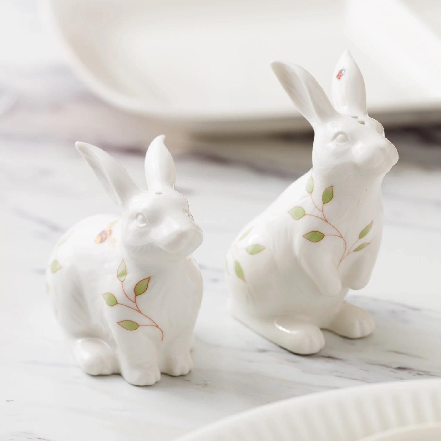 Lenox Butterfly Meadow Bunny Salt & Pepper - Image 4