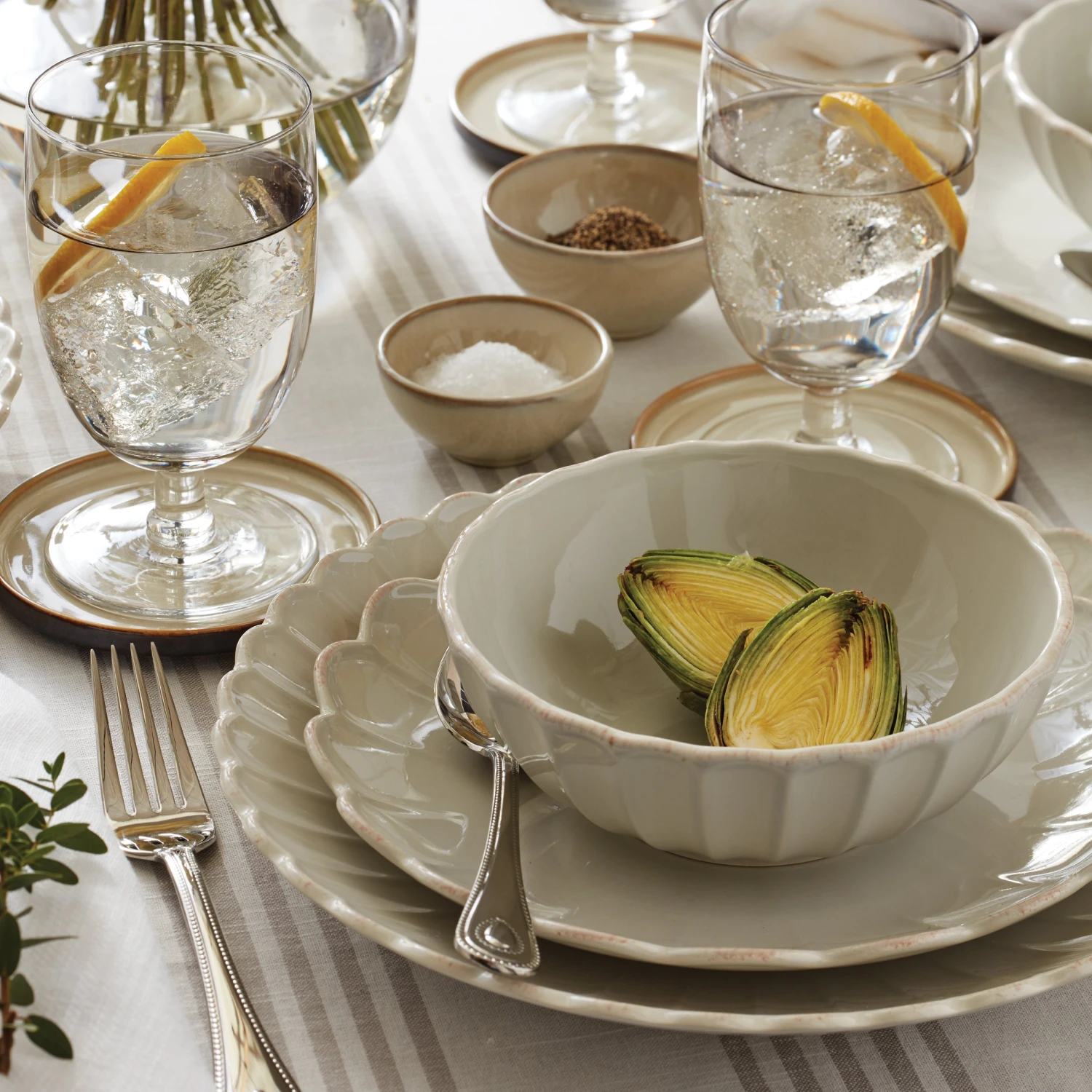 Lenox French Perle Scallop 4-Piece Dinner Plate Set - Image 7