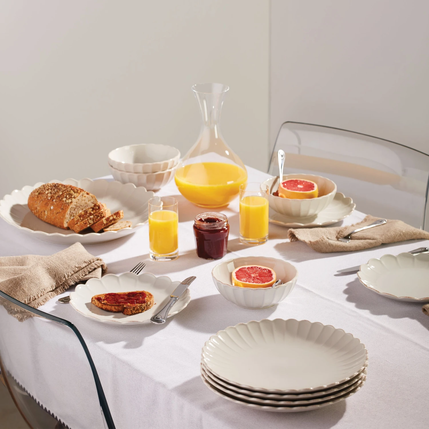 Lenox French Perle Scallop 4-Piece Dinner Plate Set - Image 4