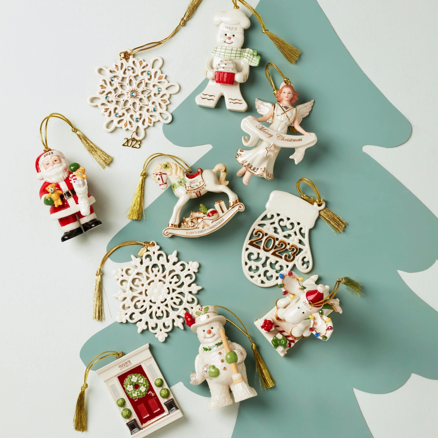 Lenox 2023 A Year To Remember Mitten Ornament - Image 5