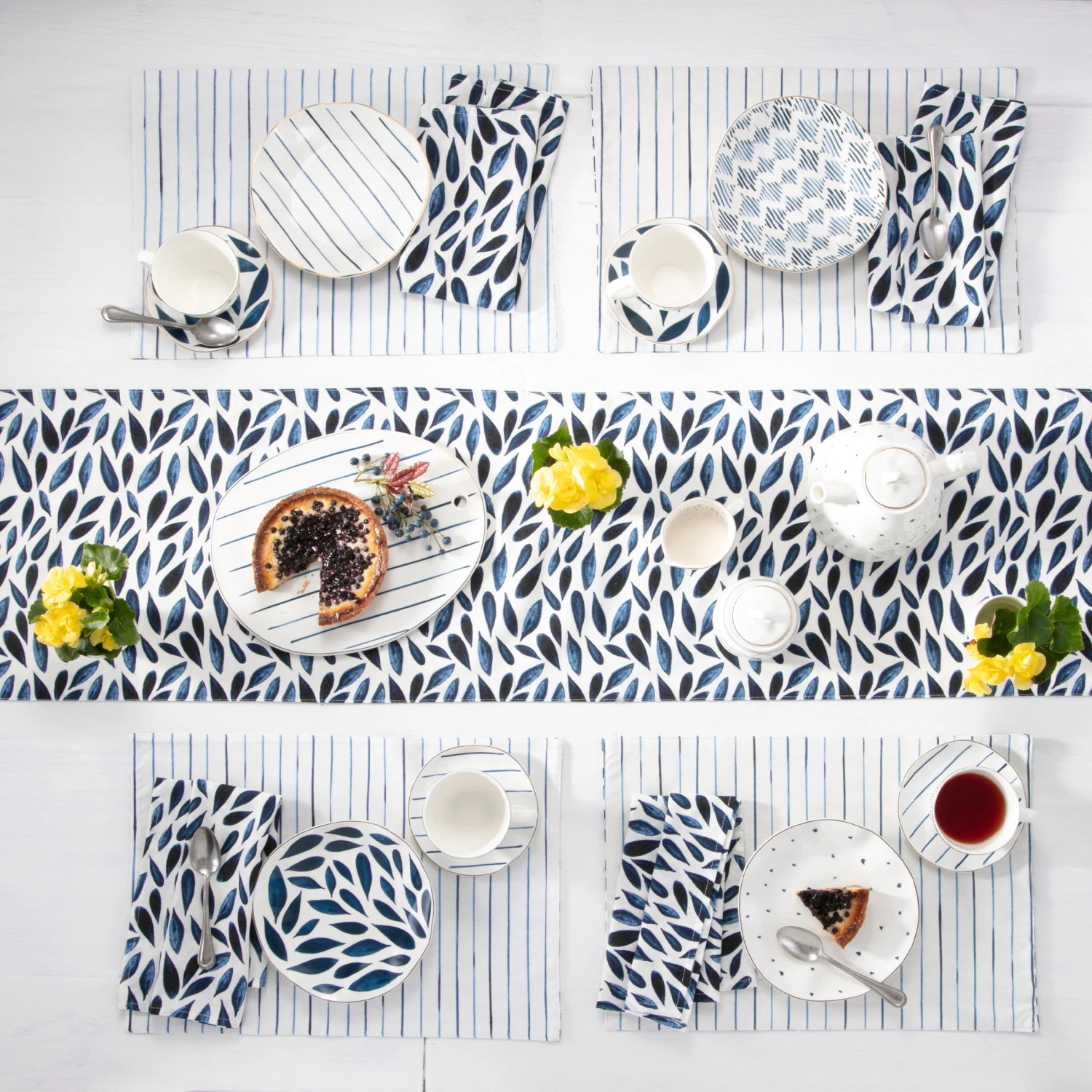 Lenox Blue Bay Reversible Table Runner - Image 4