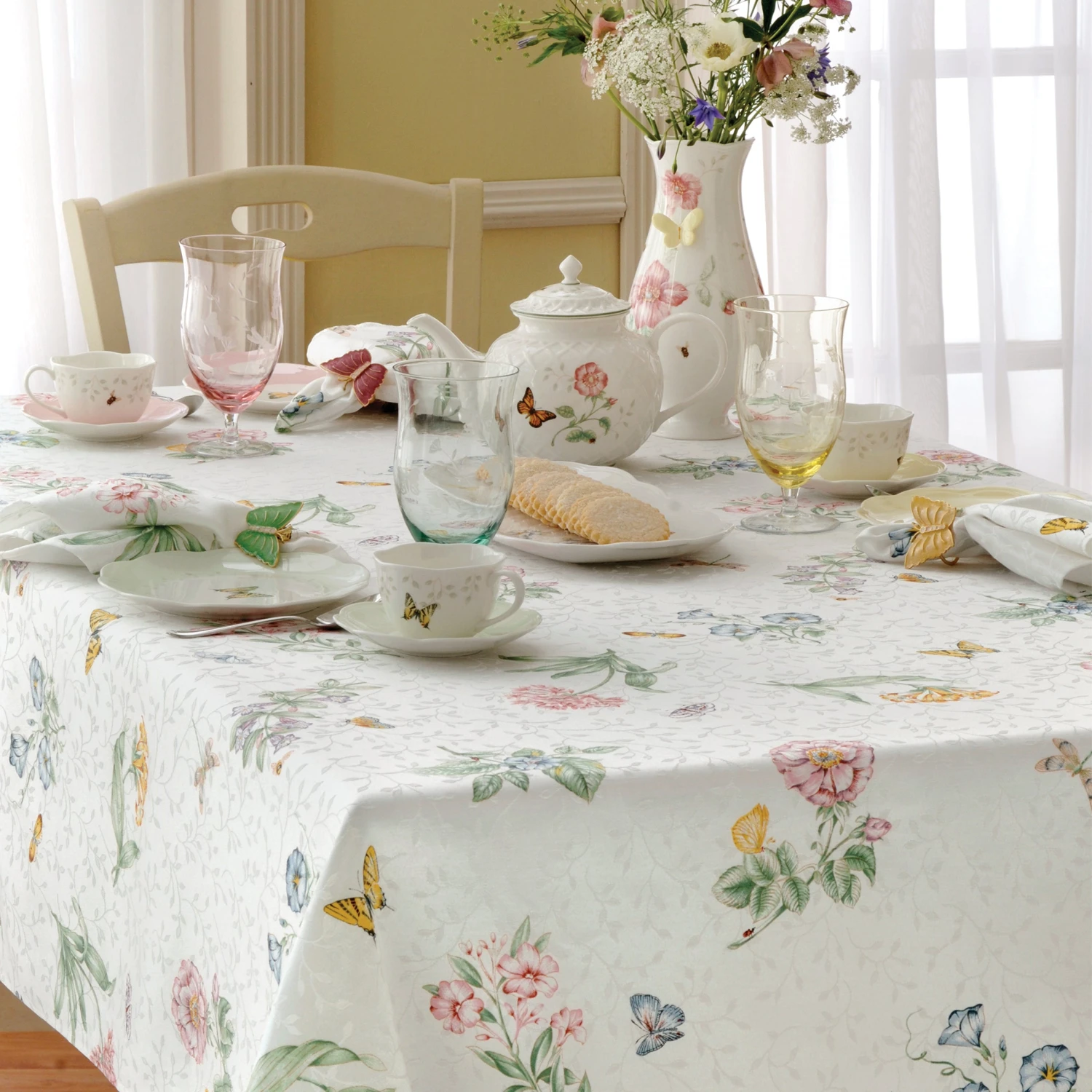 Lenox Butterfly Meadow Tablecloth